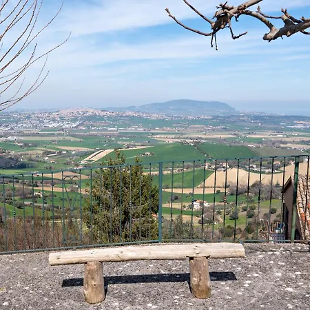 Silenziosa Luna Recanati